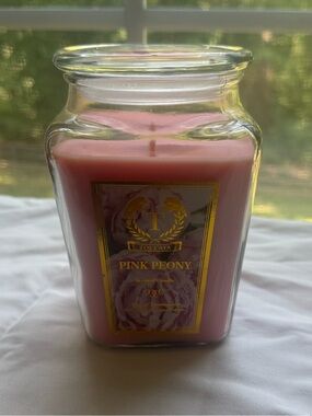 Tocca Pink Peony Scented Jar Candle - Pink